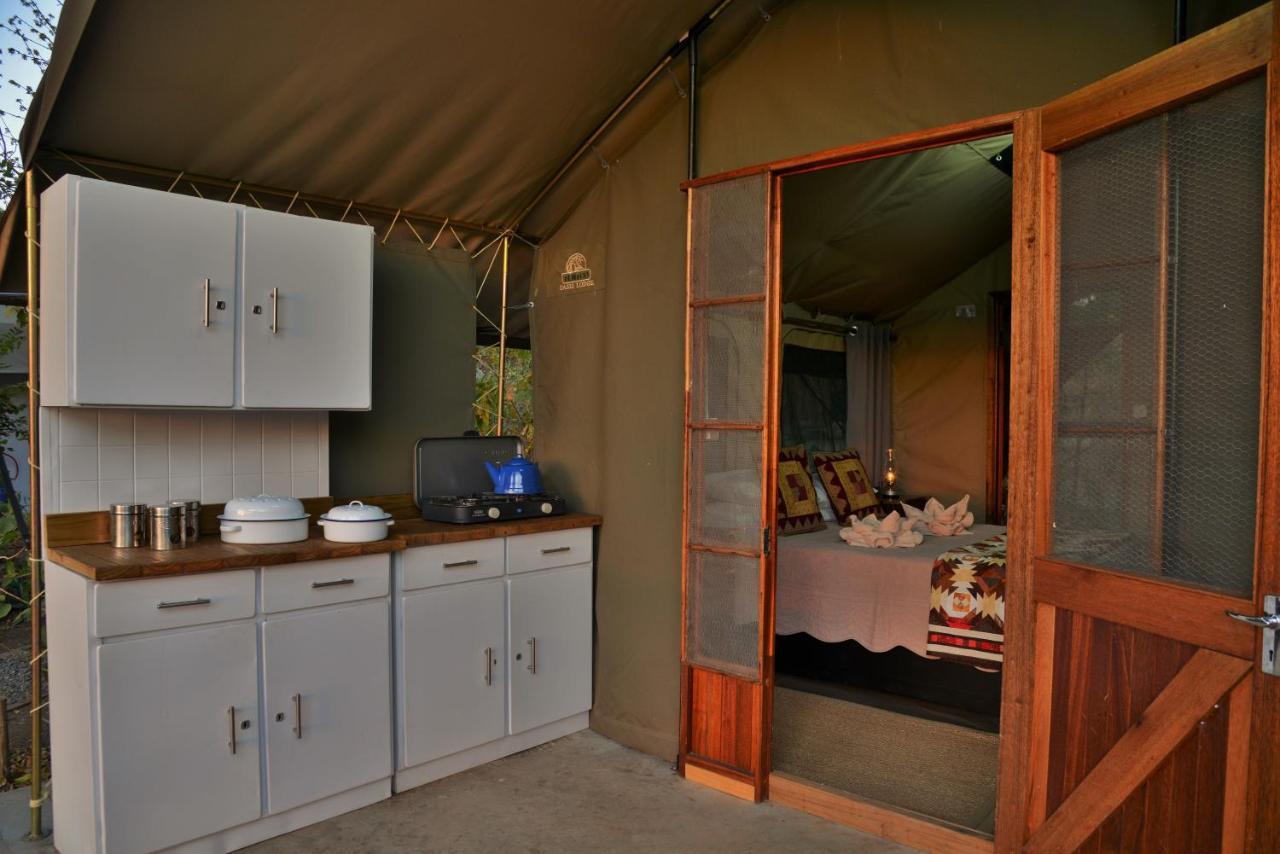 Muchenje Self-Catering Tents Ngoại thất bức ảnh